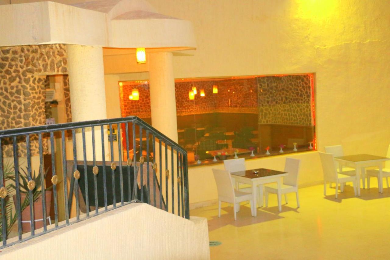Royal Naama Bay Resort Sharm el-Sheikh Exterior photo